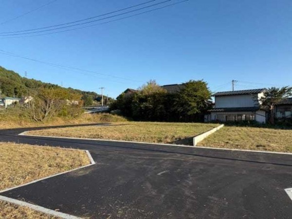 茅野市ちの、土地の画像です