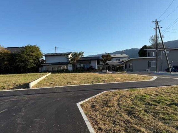 茅野市ちの、土地の画像です