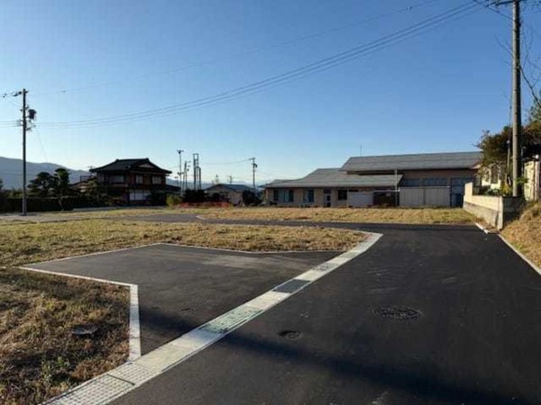 茅野市ちの、土地の画像です