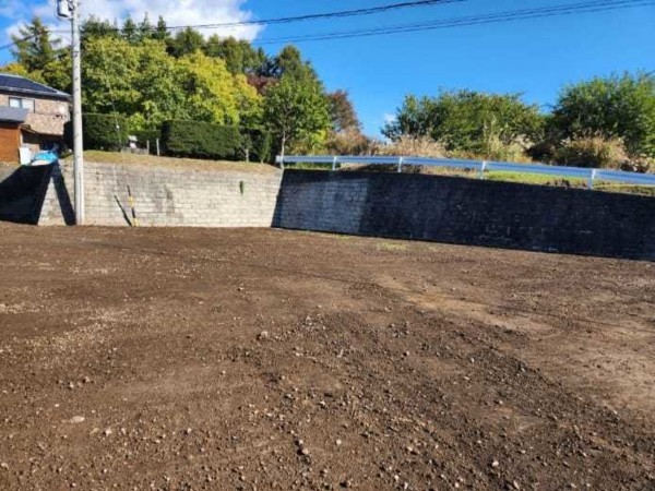 茅野市湖東、土地の画像です