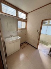 諏訪郡下諏訪町西四王、中古一戸建ての画像です