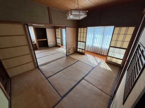 諏訪郡下諏訪町西四王、中古一戸建ての画像です