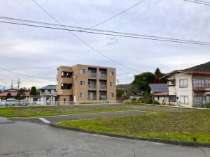 茅野市ちの、土地の画像です