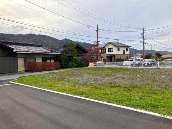 茅野市ちの、土地の画像です