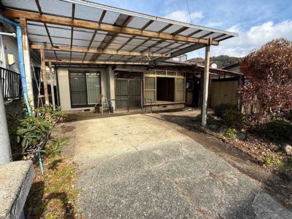 諏訪郡下諏訪町星が丘、中古一戸建ての画像です