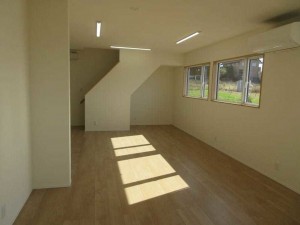 茅野市泉野、中古一戸建ての画像です