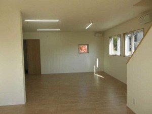 茅野市泉野、中古一戸建ての画像です