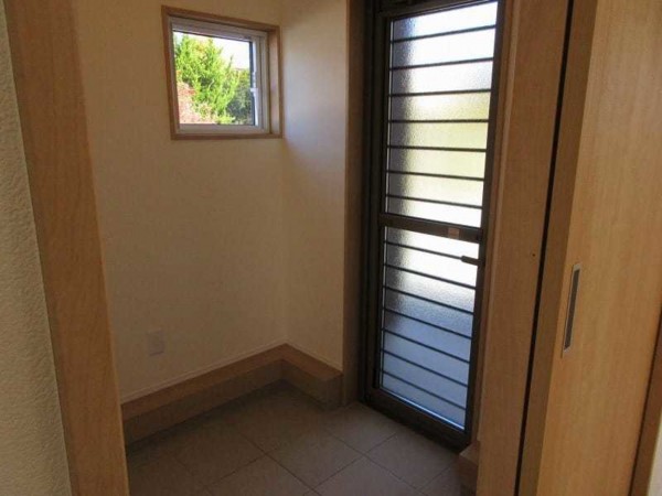 茅野市泉野、中古一戸建ての画像です