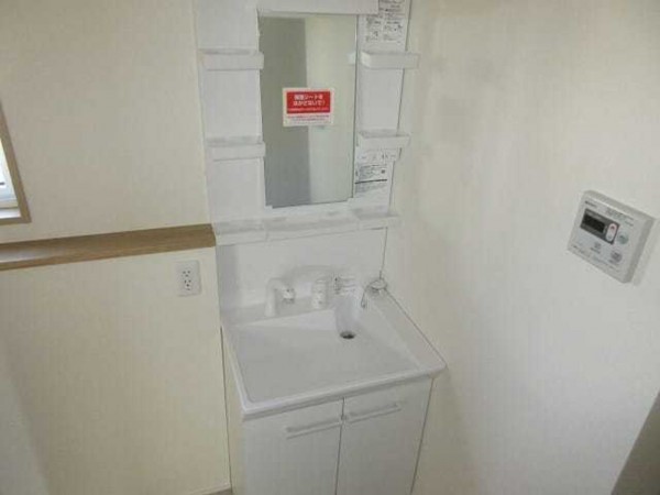 茅野市泉野、中古一戸建ての画像です