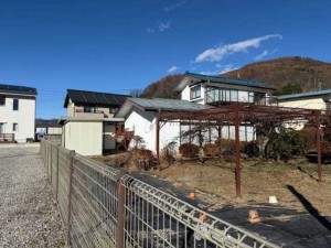 諏訪市、土地の画像です