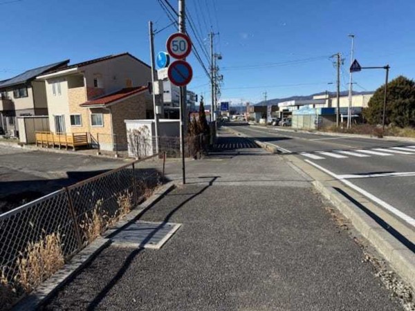 諏訪市、土地の画像です