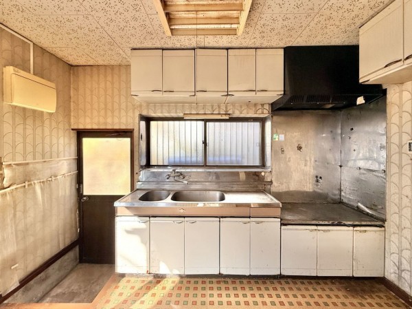 諏訪市、中古一戸建ての画像です