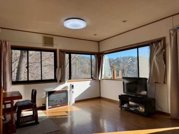 茅野市ちの、中古一戸建ての画像です