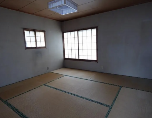 諏訪市清水、中古一戸建ての画像です