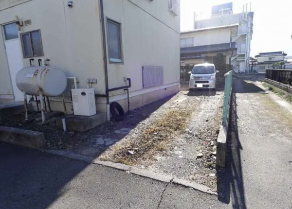 諏訪市清水、中古一戸建ての画像です