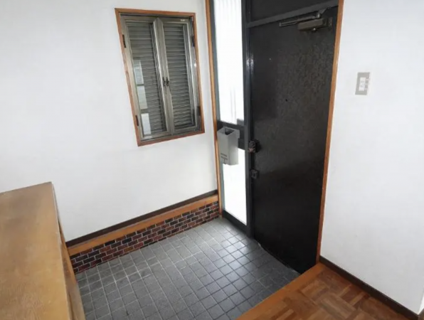 諏訪市清水、中古一戸建ての画像です