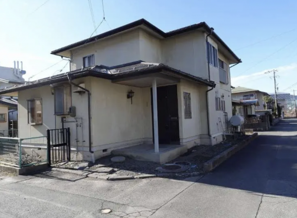 諏訪市清水、中古一戸建ての画像です