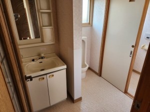 茅野市玉川、中古一戸建ての画像です