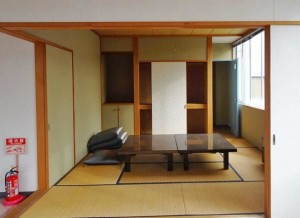 茅野市玉川、中古一戸建ての画像です