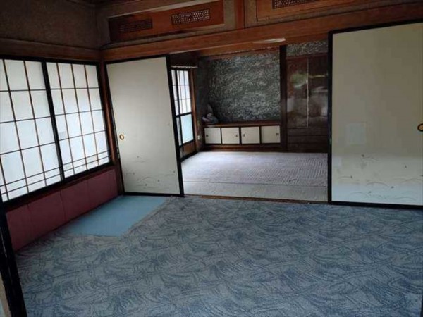 諏訪市岡村、中古一戸建ての画像です