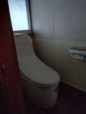 諏訪市岡村、中古一戸建ての画像です