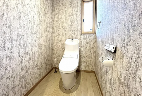 茅野市湖東、中古一戸建ての画像です