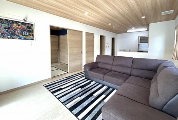 茅野市湖東、中古一戸建ての画像です