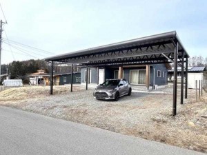茅野市、中古一戸建ての画像です