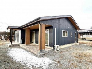 茅野市、中古一戸建ての画像です