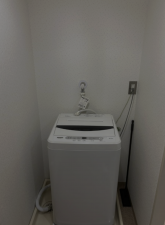 諏訪市、マンションの画像です