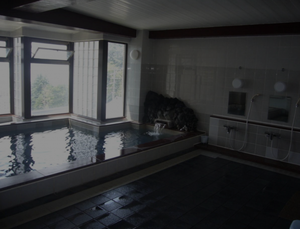 諏訪市、マンションの画像です