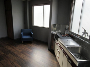 諏訪市大手、中古一戸建ての画像です