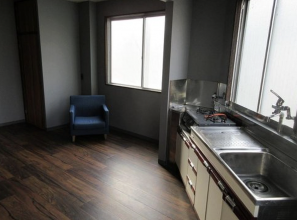 諏訪市大手、中古一戸建ての画像です