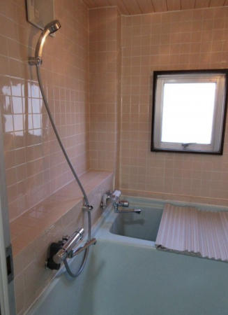 諏訪市大手、中古一戸建ての画像です