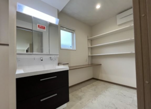 諏訪市、新築一戸建ての画像です