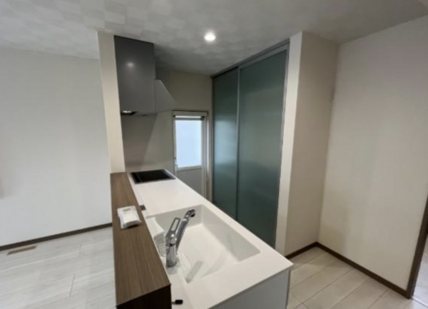 諏訪市、新築一戸建ての画像です