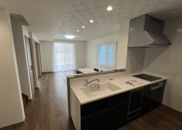 諏訪市、新築一戸建ての画像です