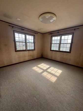 茅野市玉川、中古一戸建ての画像です