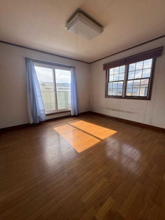 茅野市玉川、中古一戸建ての画像です