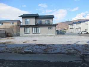 諏訪市、土地の画像です