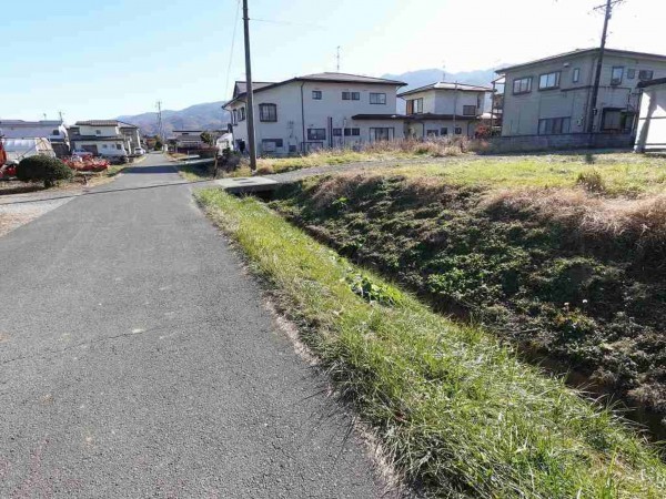 諏訪市、土地の画像です