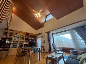 茅野市北山、マンションの画像です