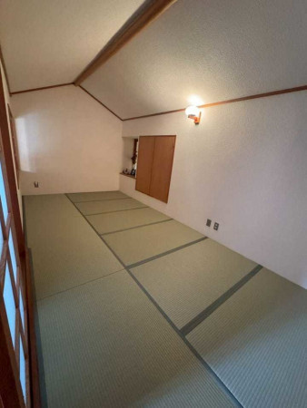 茅野市北山、マンションの画像です