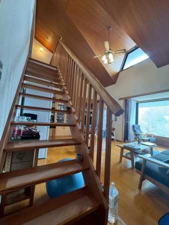 茅野市北山、マンションの画像です
