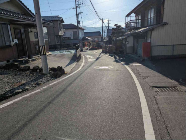 諏訪市岡村、土地の画像です