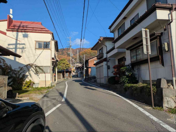 諏訪市岡村、土地の画像です