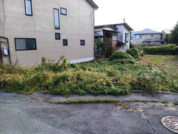 諏訪市小和田、土地の画像です