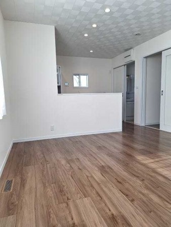 諏訪市、中古一戸建ての画像です