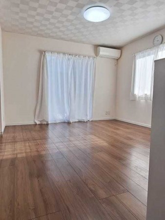 諏訪市、中古一戸建ての画像です