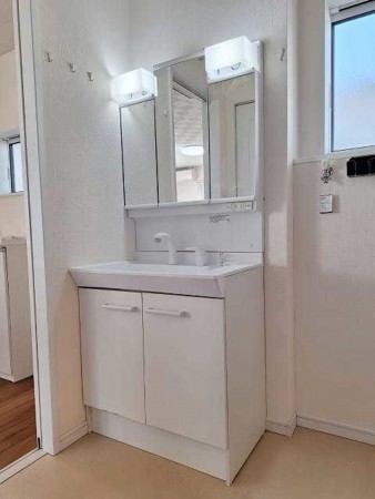 諏訪市、中古一戸建ての画像です